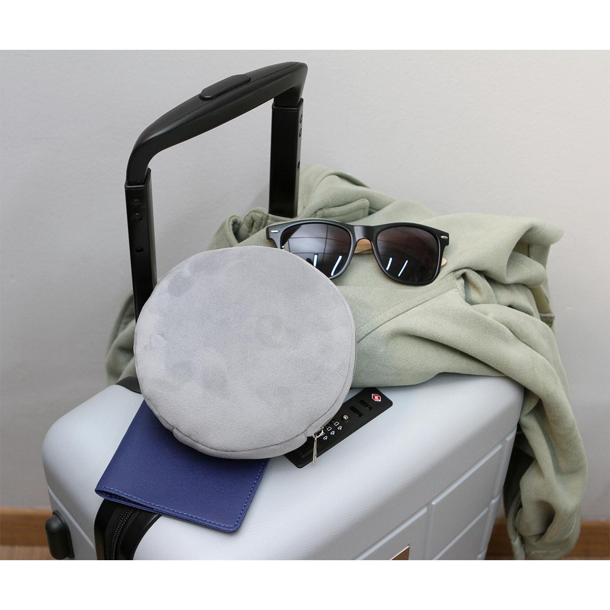 Almohada de viaje gurns. GRIS miniatura 4