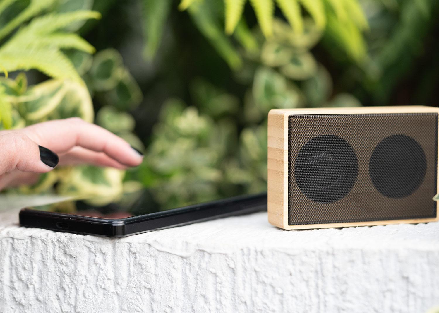Altavoz carga solar Natural miniatura 6