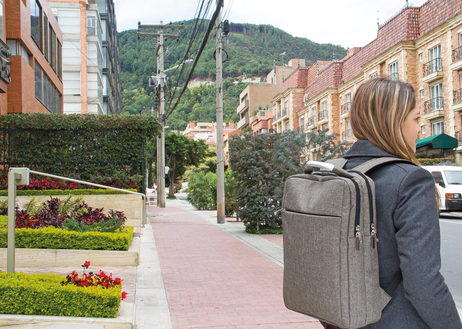 Morral rochester 14 lts. Khaki front