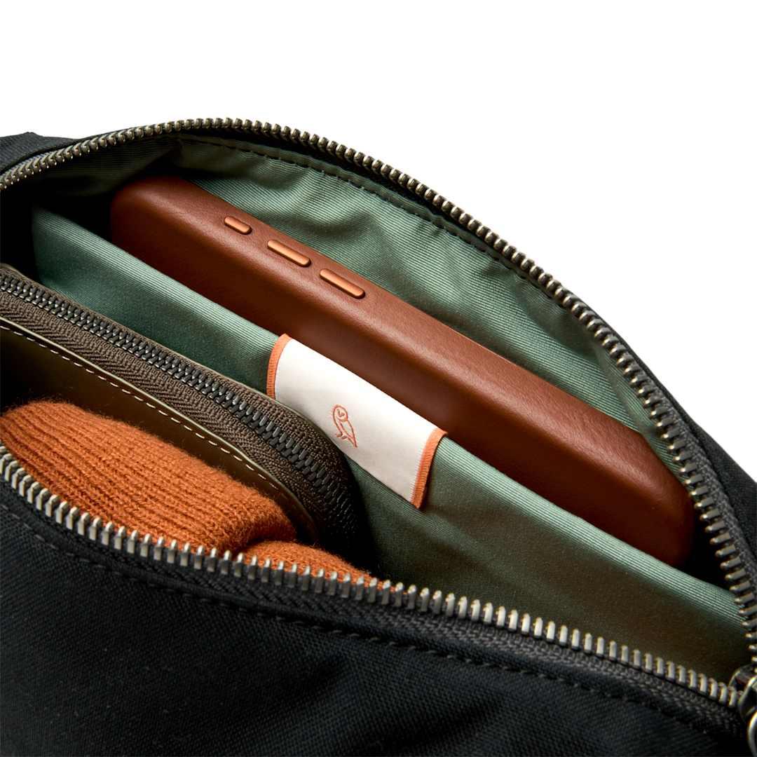 Bellroy classic sling 3l Black miniatura 3