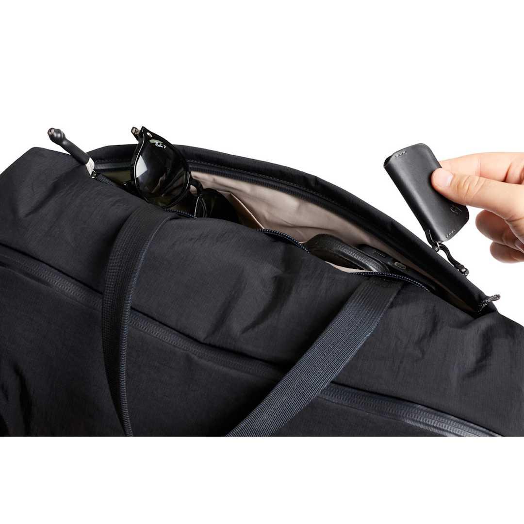 Bellroy lite recycled duffle Black miniatura 11