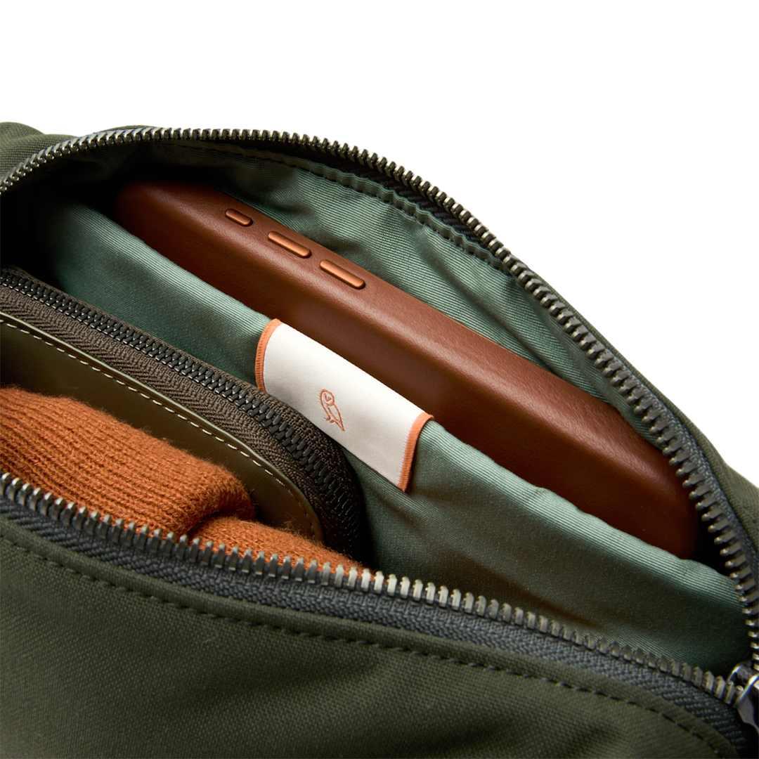 Bellroy classic sling 3l Black miniatura 12
