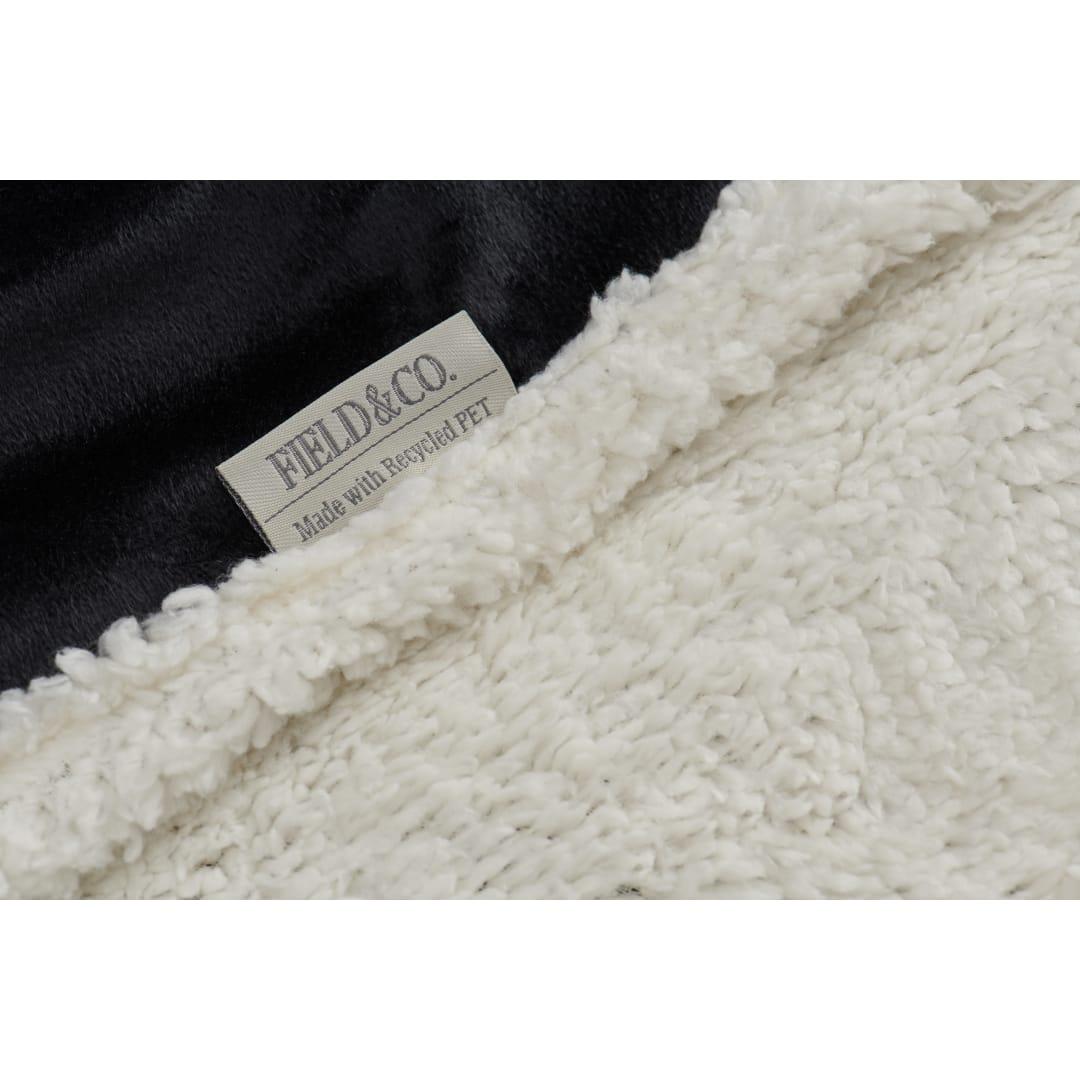 Field & co. 100% recycled pet sherpa blanket Grey front