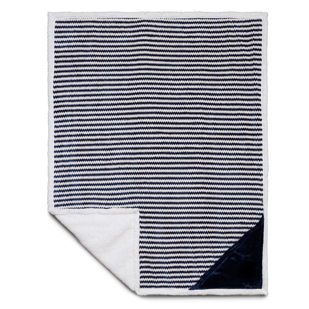 Field & co.® chevron striped sherpa blanket Navy Blue miniatura 16