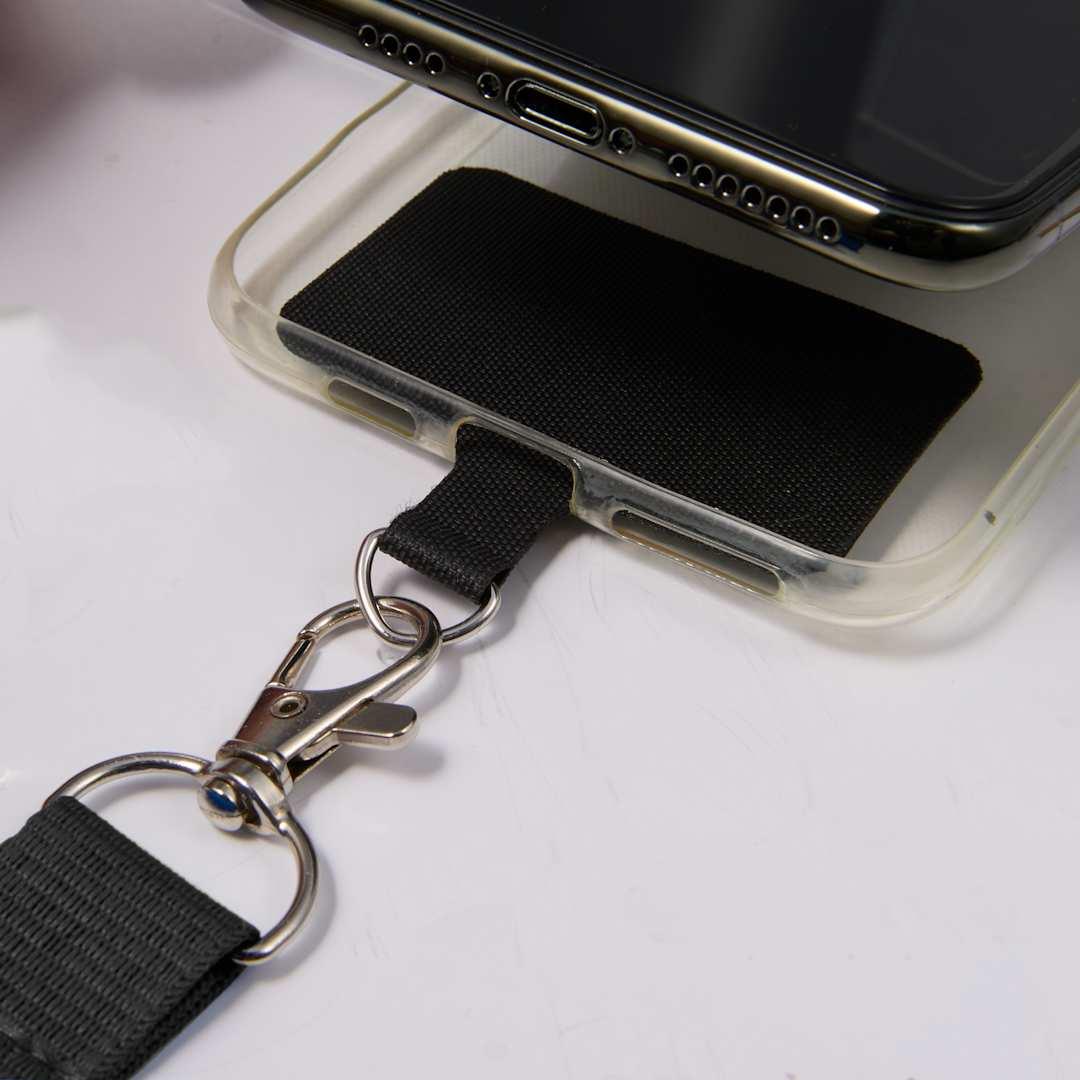 Adjustable recycled phone lanyard Black miniatura 4