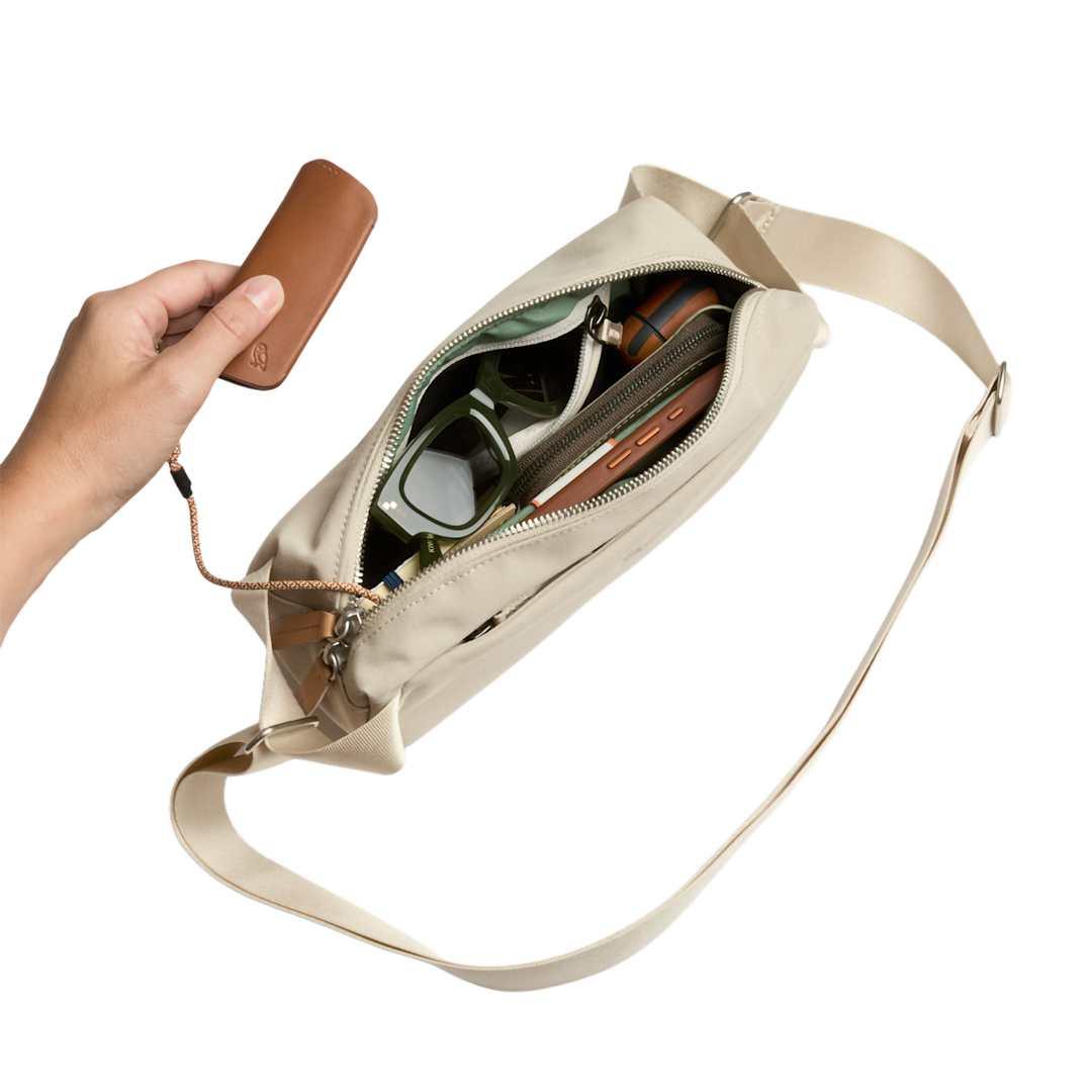 Bellroy classic sling 3l Black miniatura 23